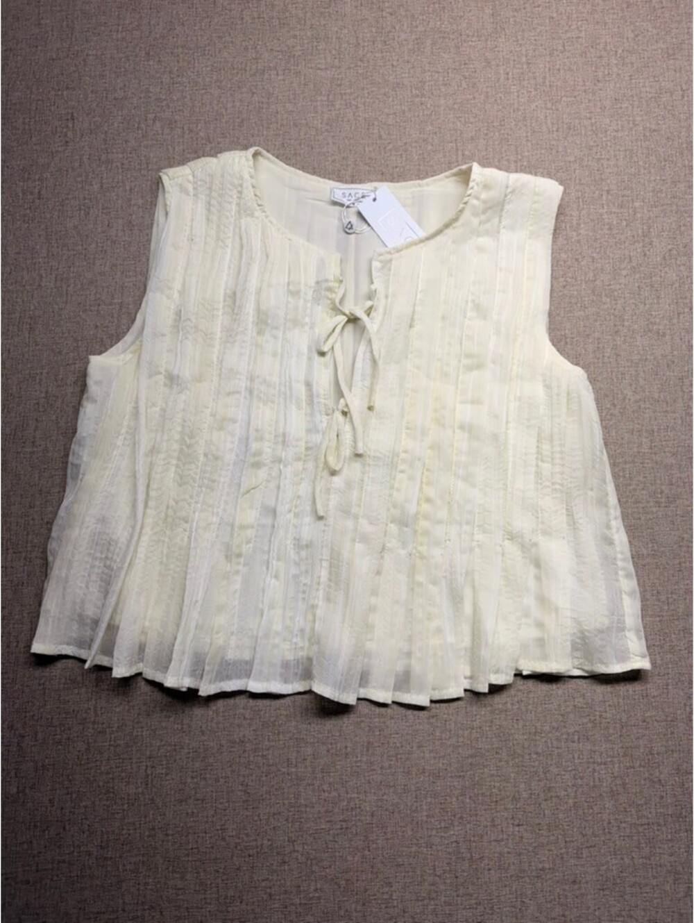SAGE The Label Sleeveless Tie Front Textured Blouse Pale Yellow Size Medium NWT